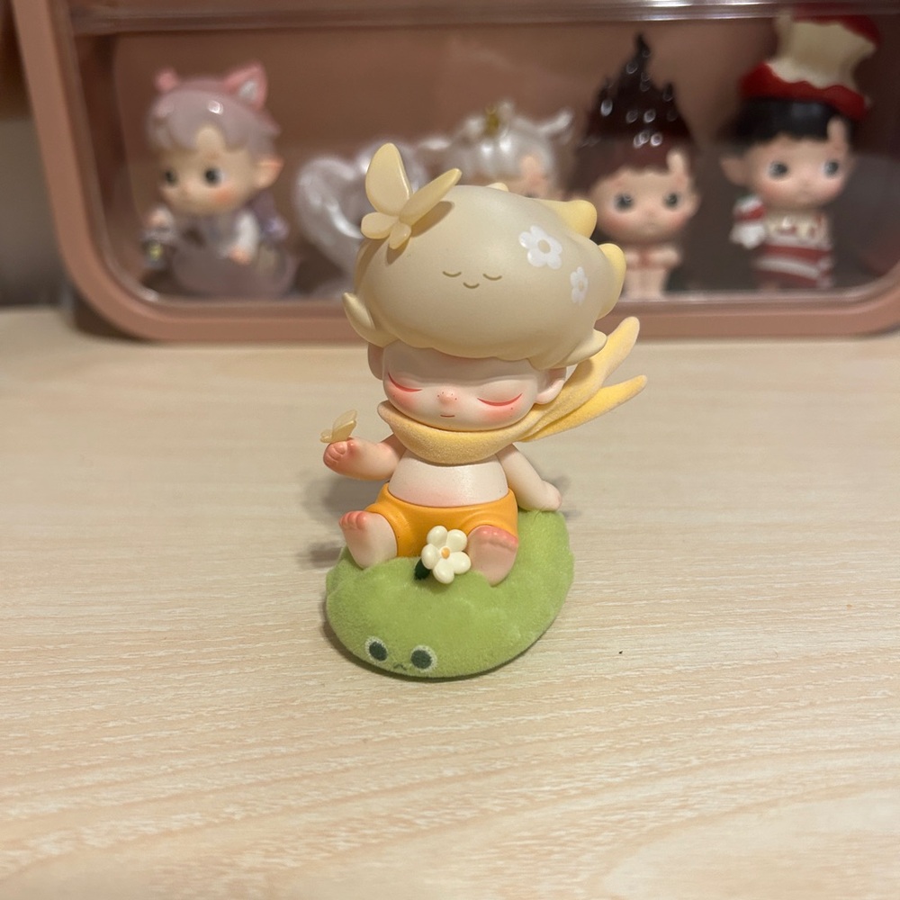 Authentic Popmart Dimoo World - Pleasure